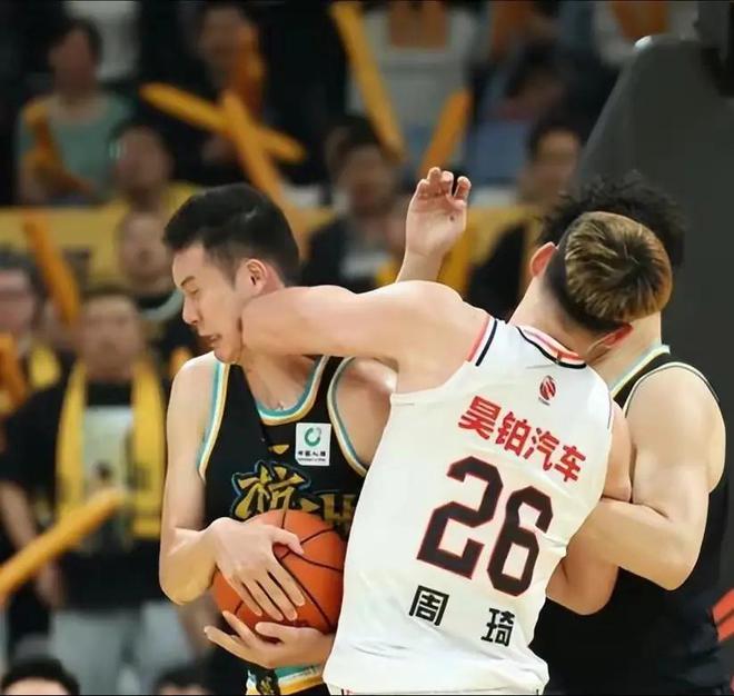 直播广厦vs广东(2021广厦和广东今天比赛直播)