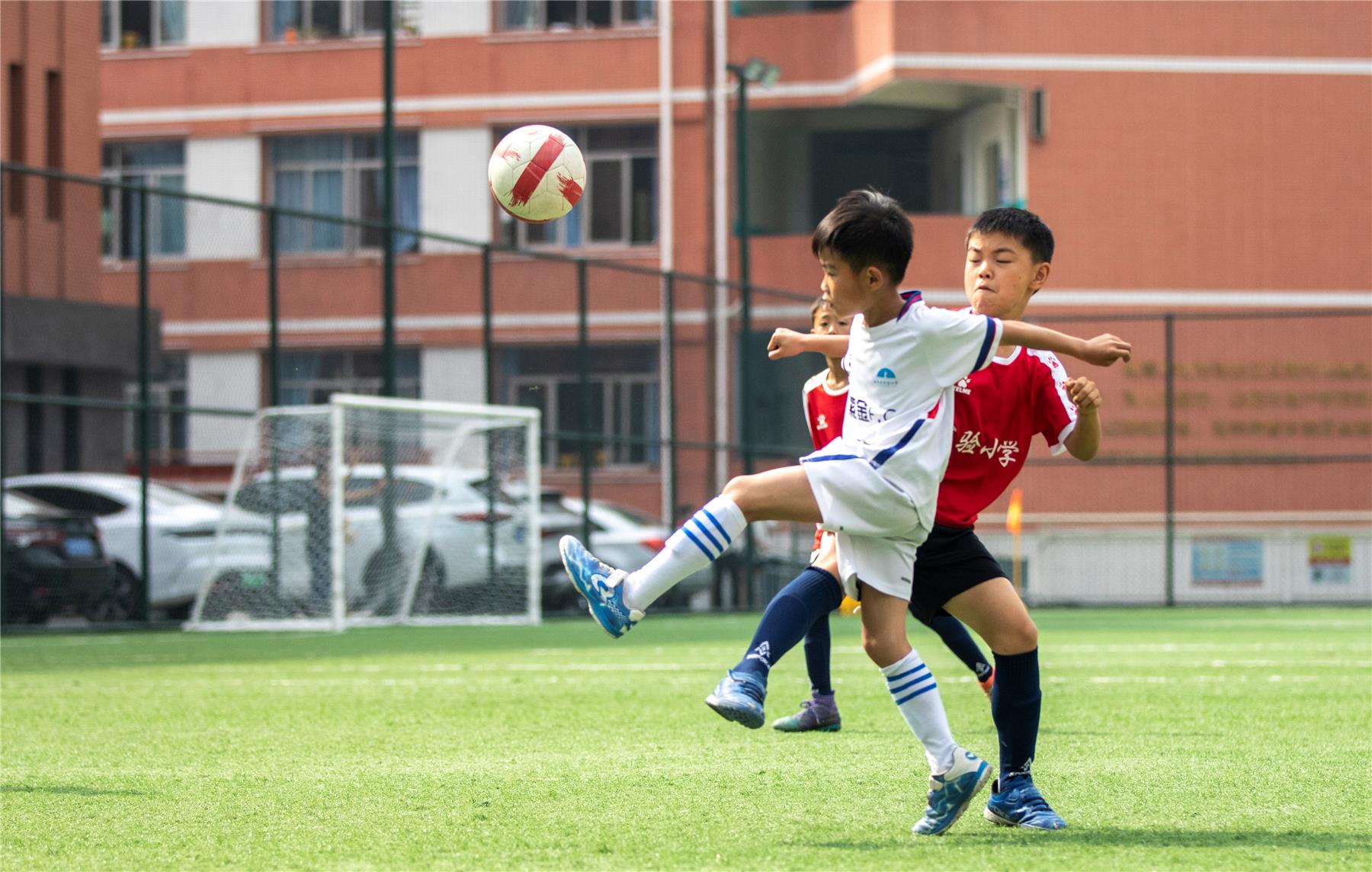 足球中小学生(中小学生足球队)